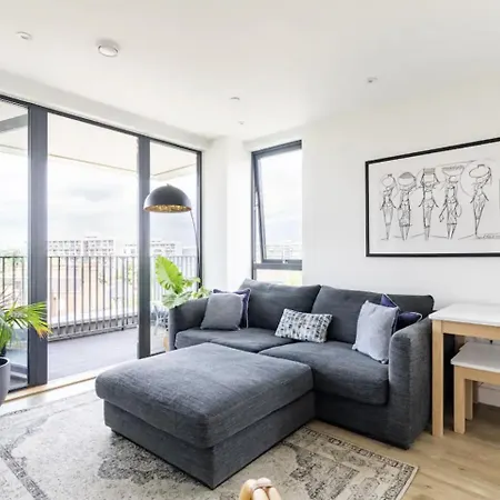 Modern 1 Bed L City Views L Work Space London Exterior photo