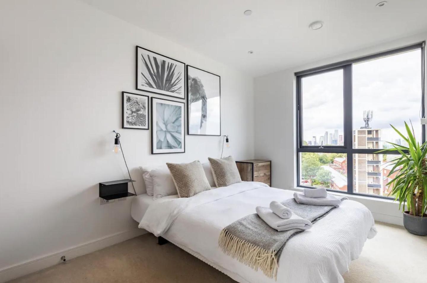 Apartment Modern 1 Bed L Views L Work Space *